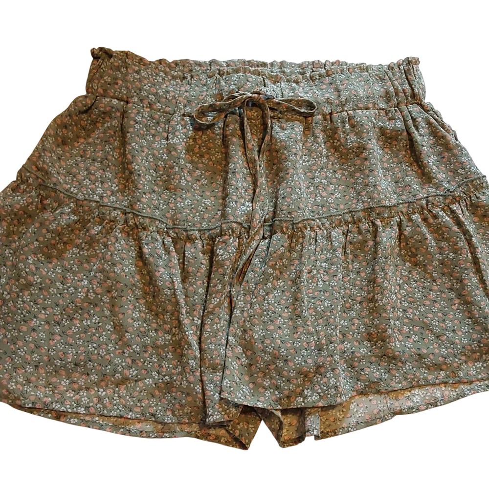 Altar'd State Womens Green Floral Print Sz L Ruffle Pull On Stretch Lined Shorts